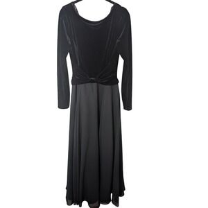 Jessica McClintock Black Velvet Maxi Dress‎ Long Sleeve Formal Gown Size 8